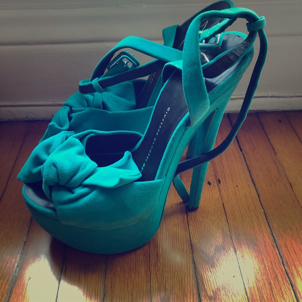 Platform Heel